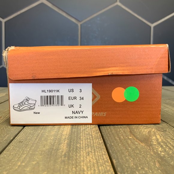 ~New W/ Box! Kids Dream Pairs Navy Sneaker Boots Comfortable Fall Winter Size 3 - Picture 6 of 6